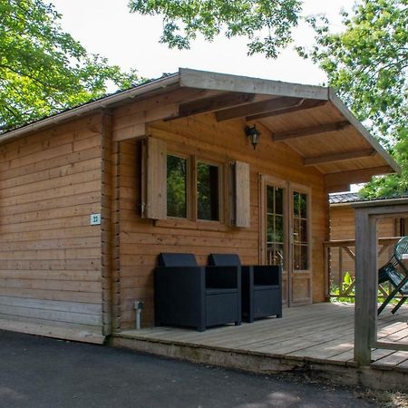 מלון Clécy Camping Des Rochers Des Parcs מראה חיצוני תמונה