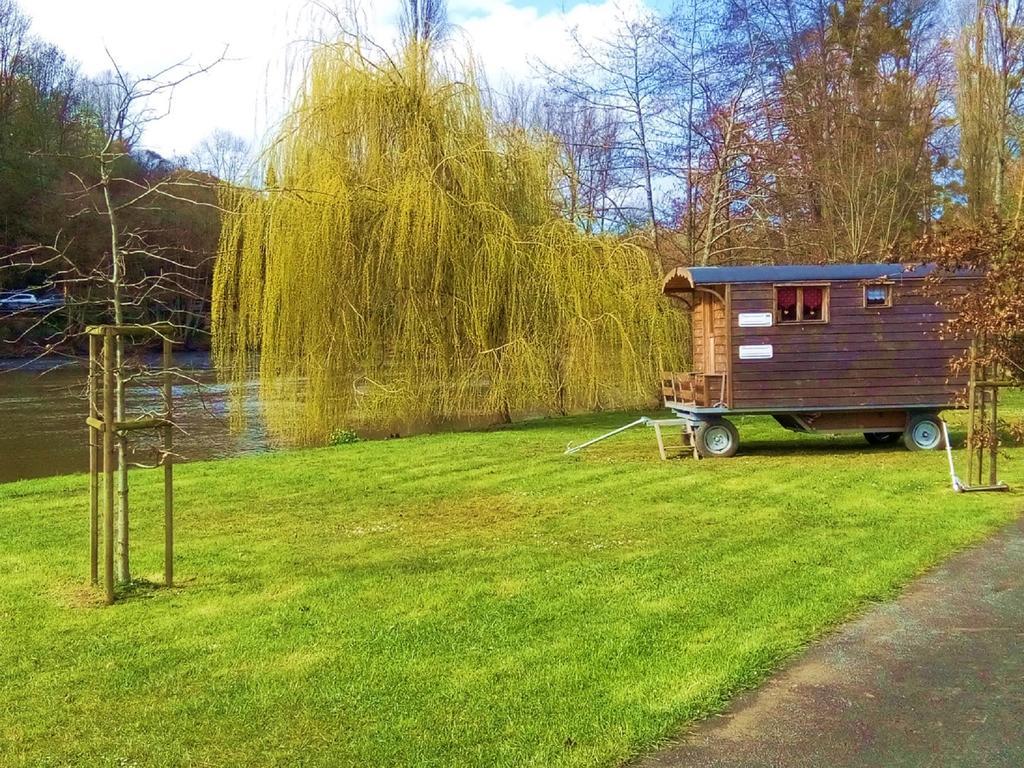 מלון Clécy Camping Des Rochers Des Parcs מראה חיצוני תמונה