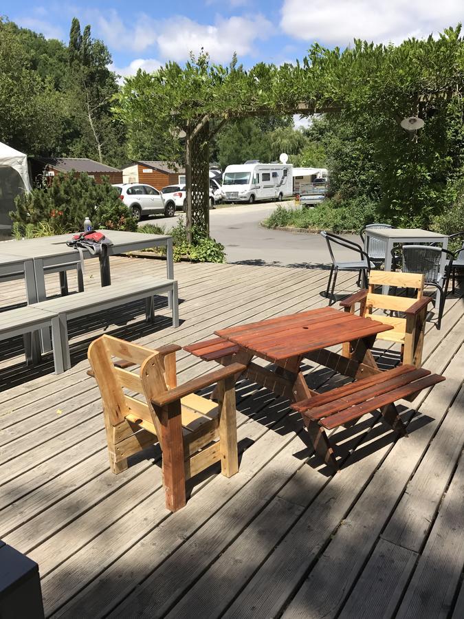מלון Clécy Camping Des Rochers Des Parcs מראה חיצוני תמונה
