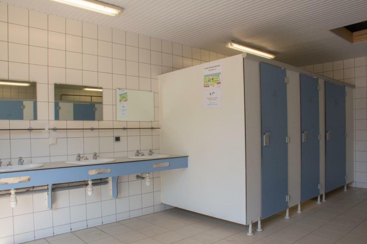 מלון Clécy Camping Des Rochers Des Parcs מראה חיצוני תמונה